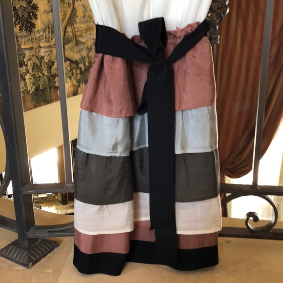 Sleeveless dress size M - Picture 3 of 5